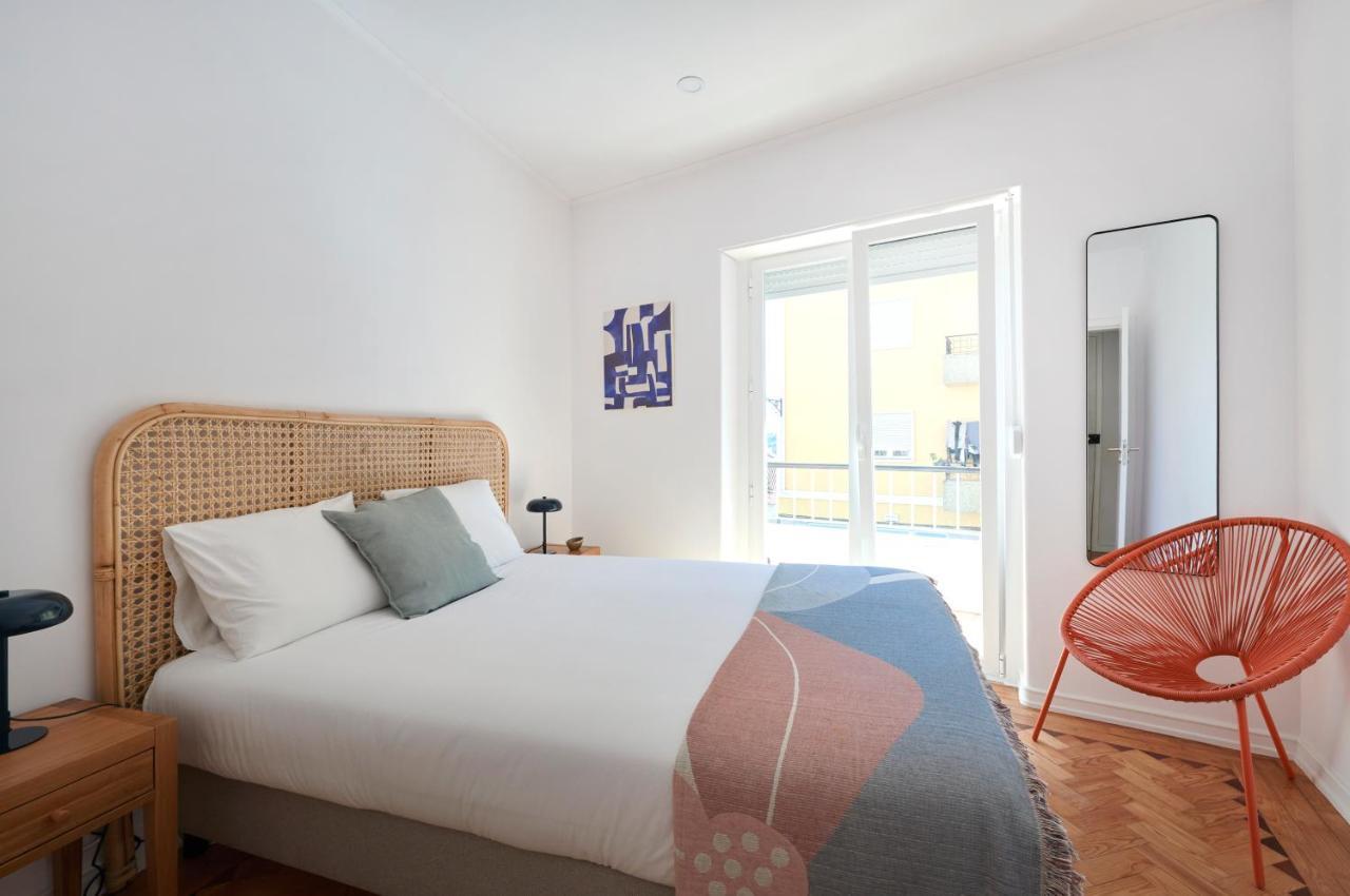 Enjoy The Sunny Balcony, By Timecooler Apartment