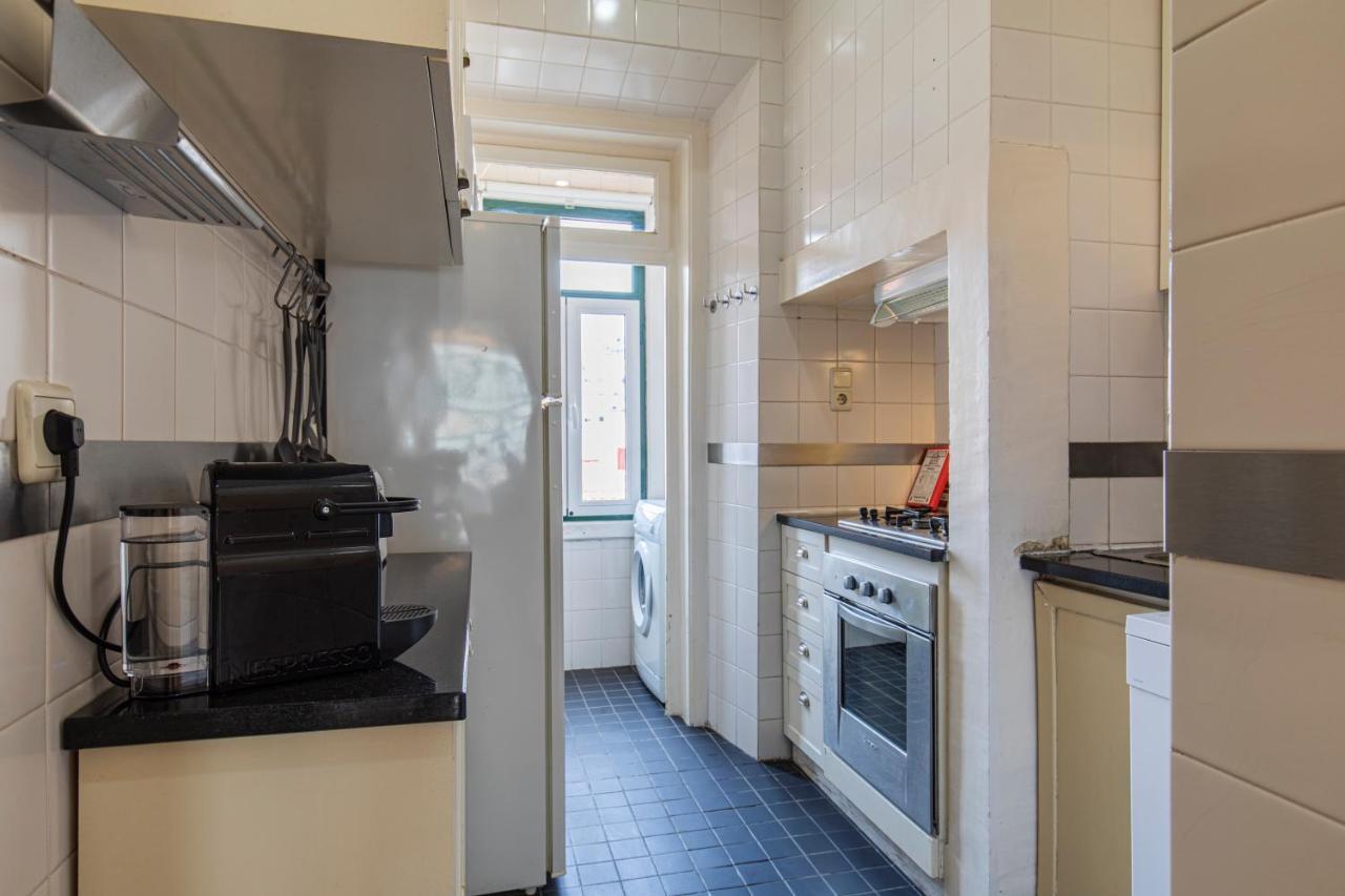 Typical 2bdr In By Lovelystay Lisbon