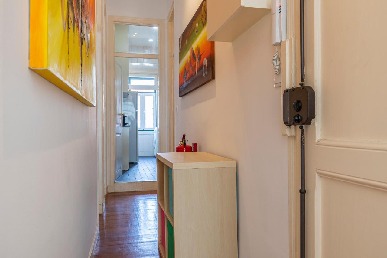 Typical 2bdr In By Lovelystay Lisbon