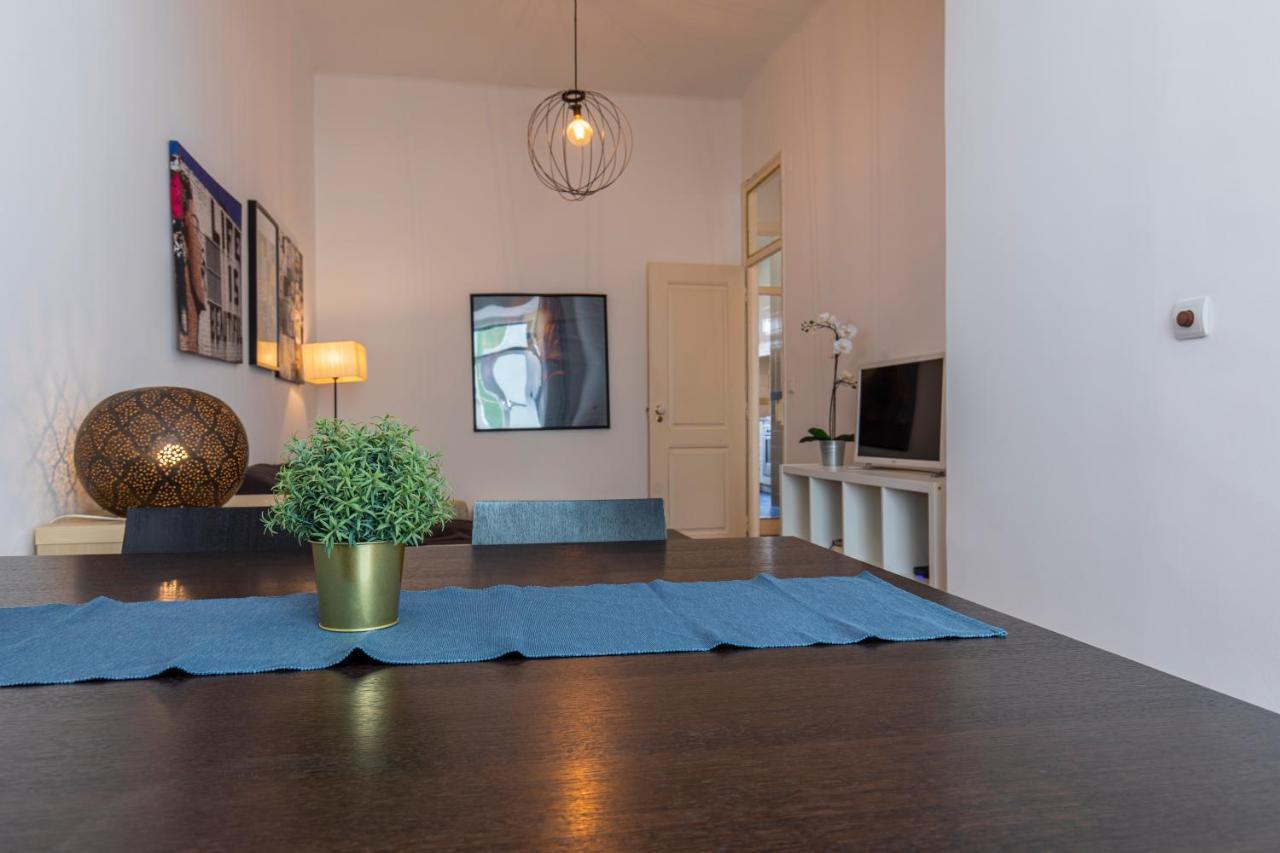 Typical 2bdr In By Lovelystay Lisbon