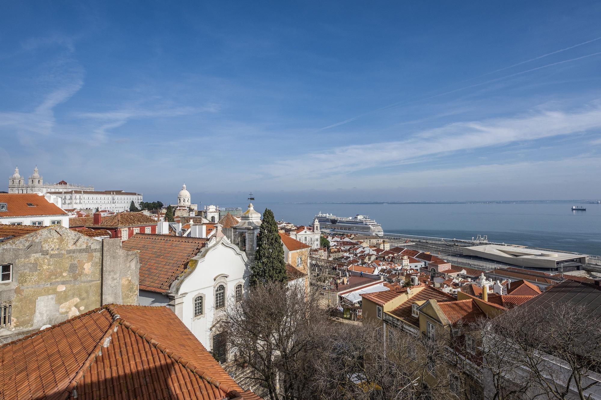 Hotel Santiago De Alfama - Boutique