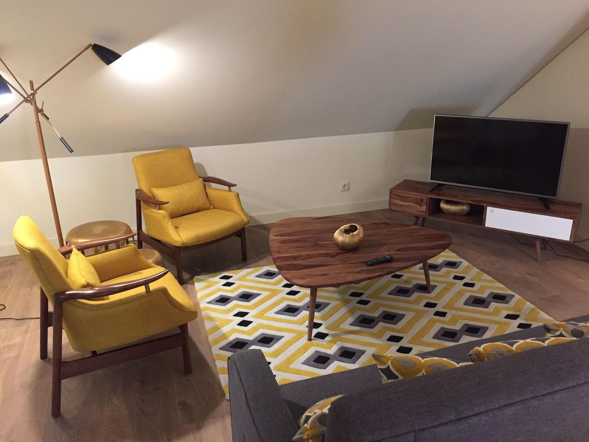 Apart-hotel Dalma Old Town - Castelo 3*