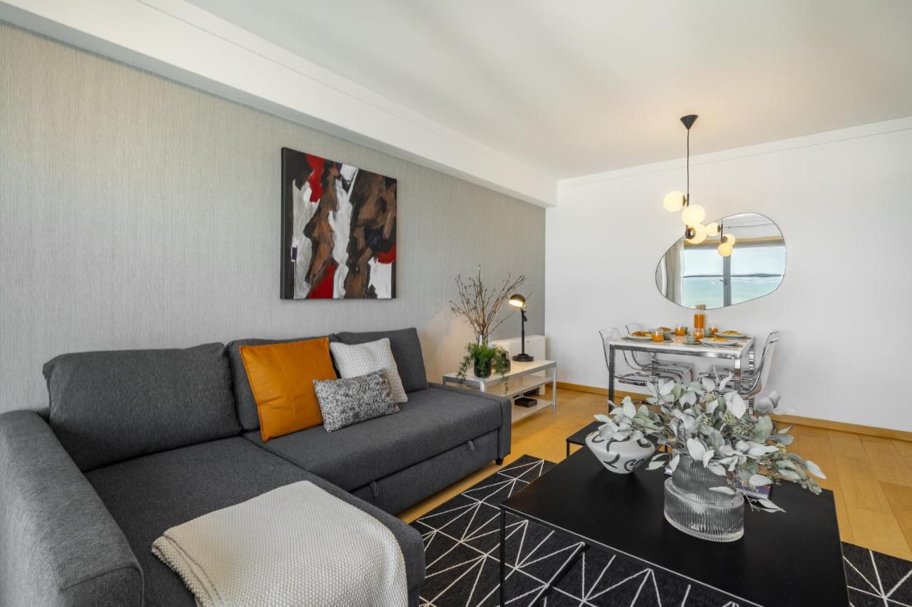 Whome Panoramic View With Elevator, Ac, Garage Perfect For Families & Business Travellers Apartment *