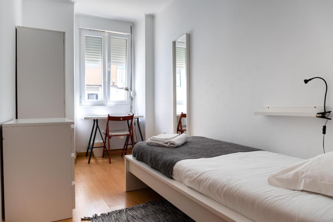 Appartement Entrecampos - Family With Terrace
