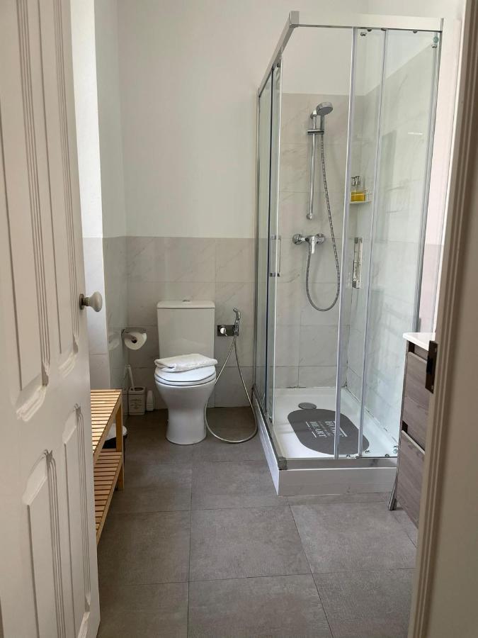 Groovy M2 R3 - Amazing Double With En-suite Bathroom Gasthuis Lissabon