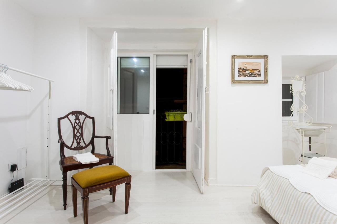 Alfama Panteao 4 Guests Apartment Lissabon