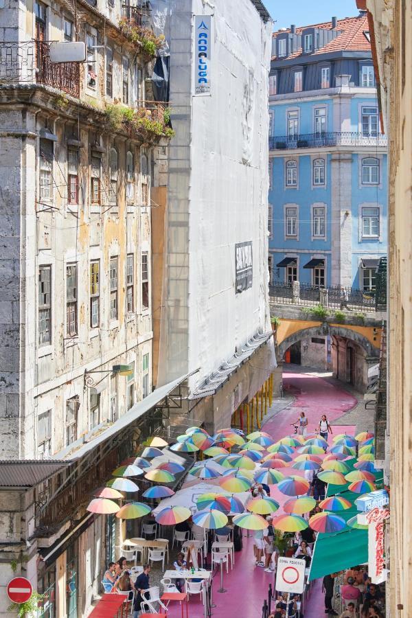 Sunny Pink Street Historical Apt, By Timecooler Appartement