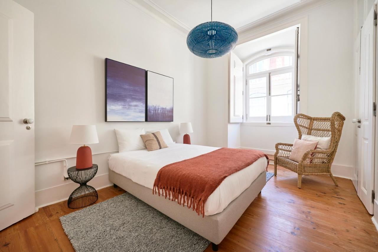 Sunny Pink Street Historical Apt, By Timecooler Appartement *