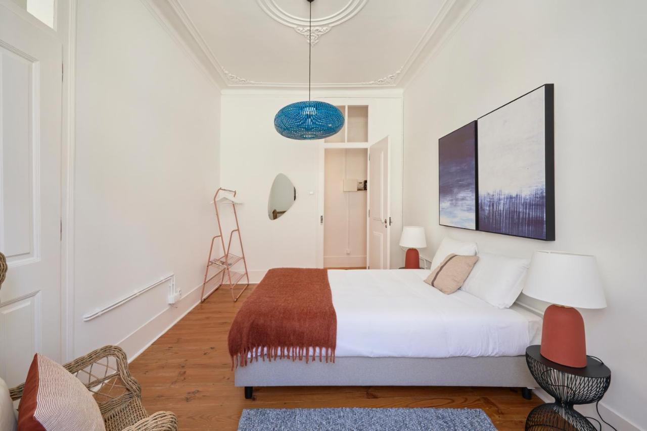 Appartement Sunny Pink Street Historical Apt, By Timecooler *