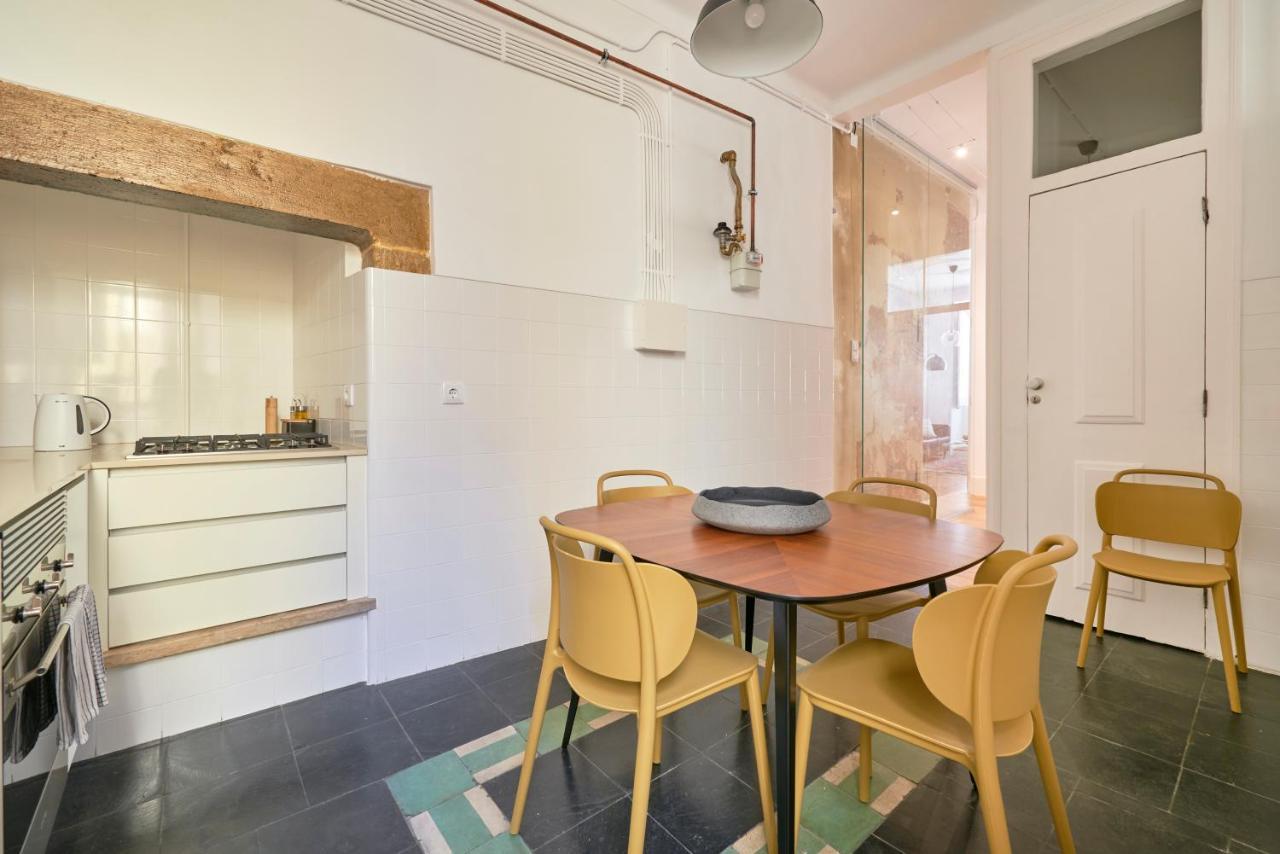 Appartement Sunny Pink Street Historical Apt, By Timecooler *