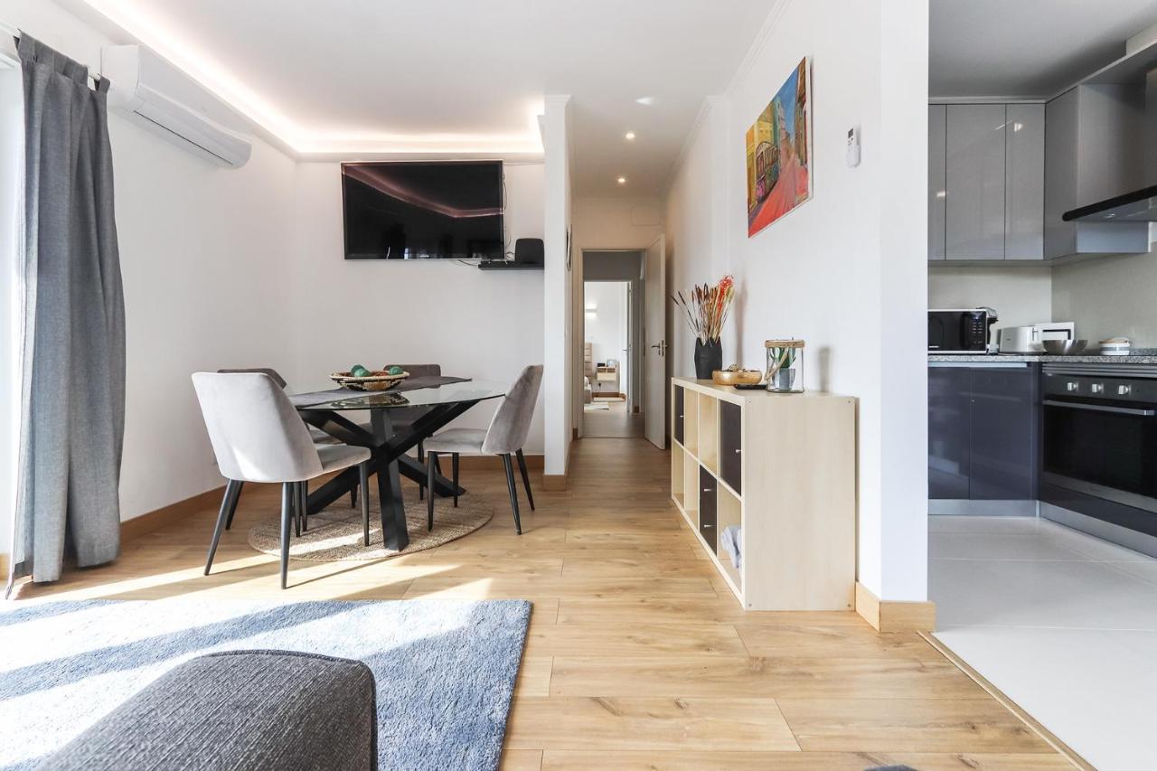 66 With Parking Place Appartement *