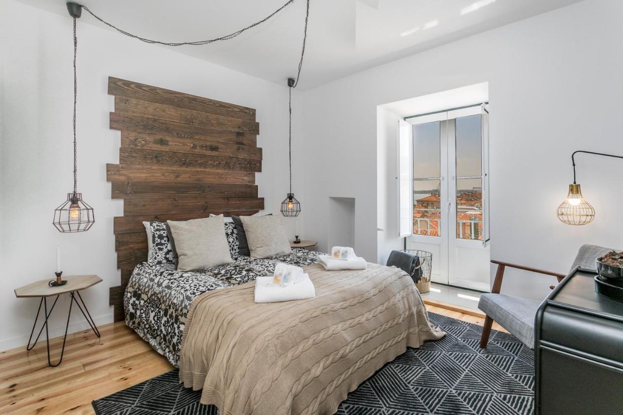 Apartment Santo Estevao By Spoton