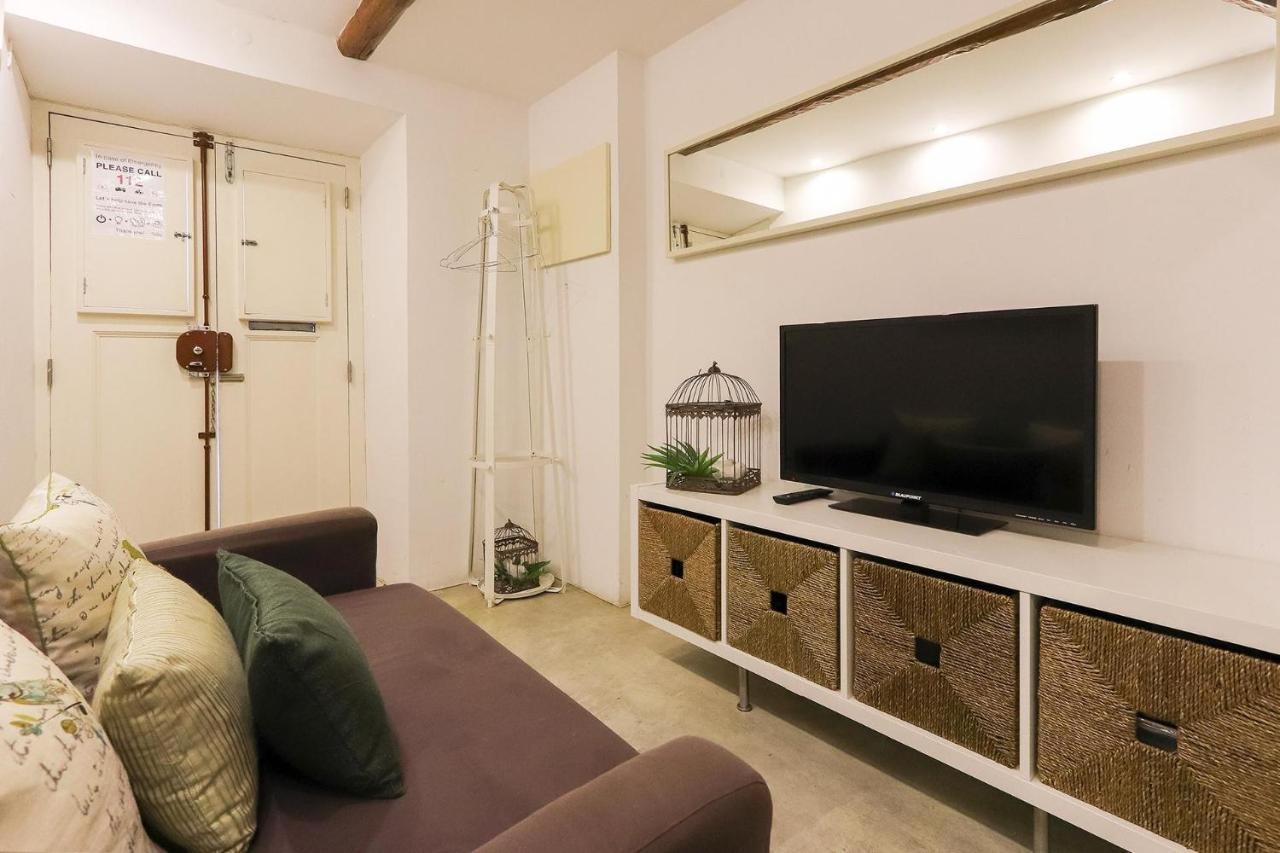 Bairro Alto Blue & By Homing * Lissabon