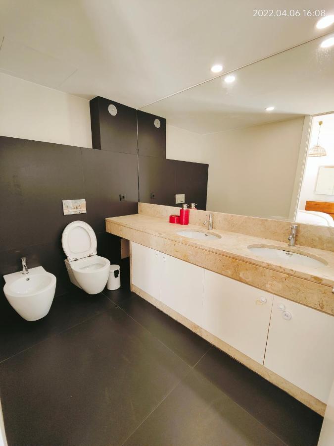 Luxury In Expo * Lissabon