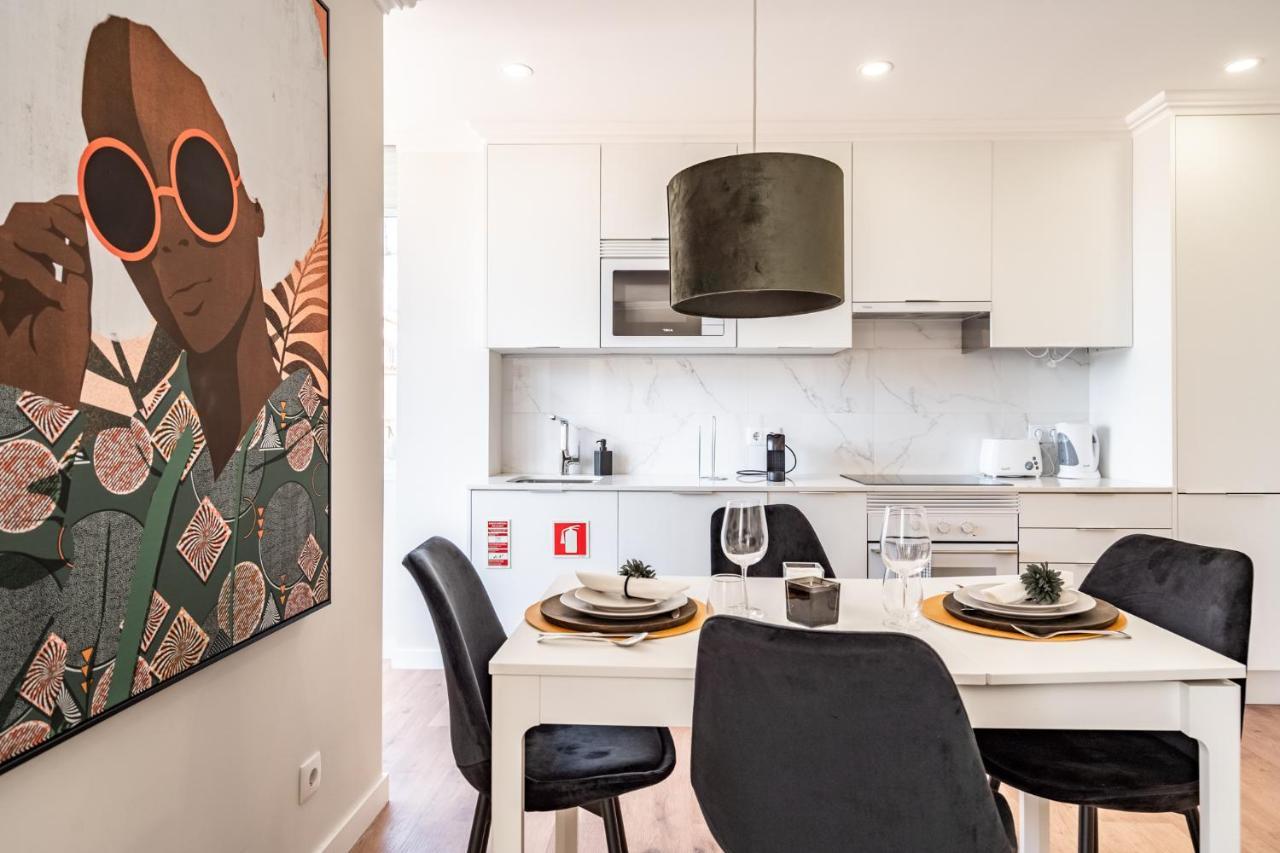 Apartment Akicity Santos Light Lissabon