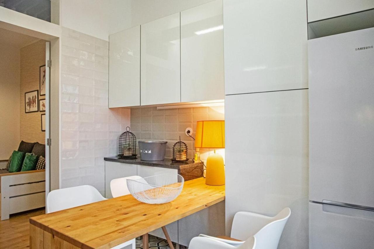 Colourful And Tasteful 2bedroom In Graca Appartement