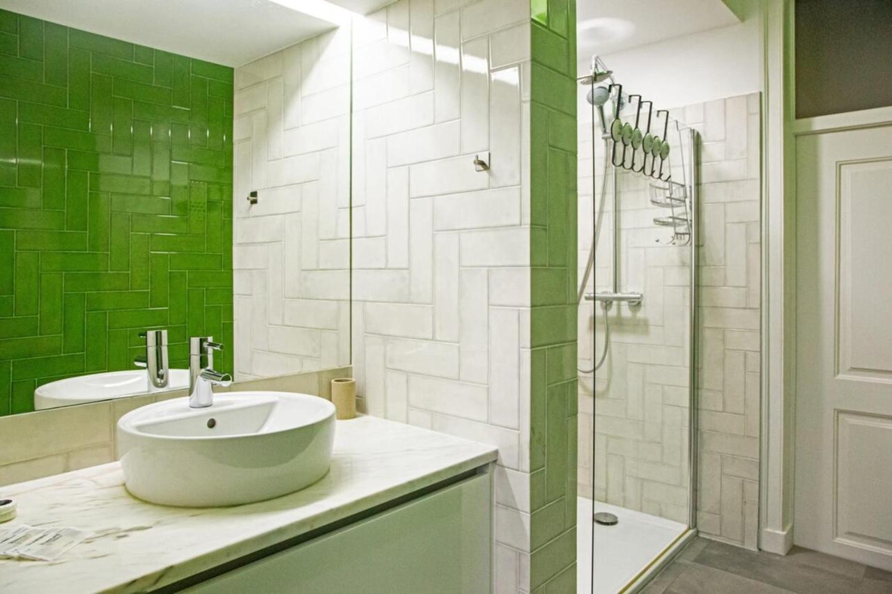 Colourful And Tasteful 2bedroom In Graca Appartement *