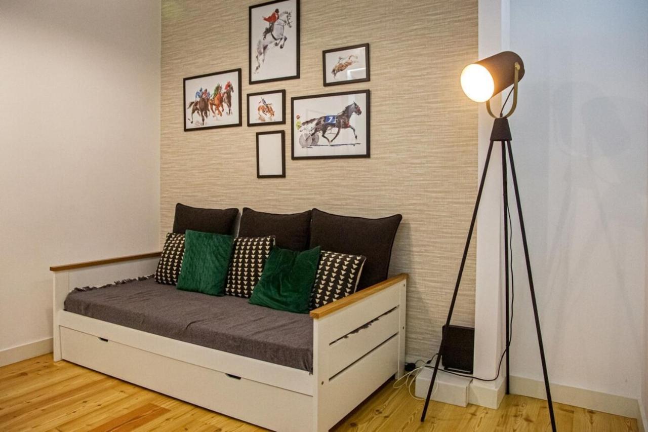 Colourful And Tasteful 2bedroom In Graca Appartement