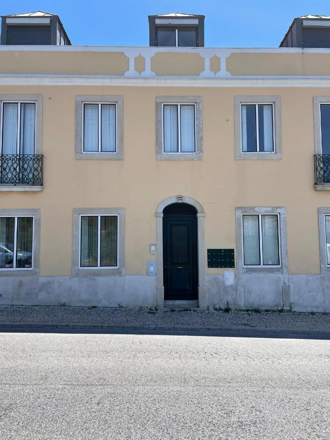 Appartement Portucale ! Stylish Campo Ourique