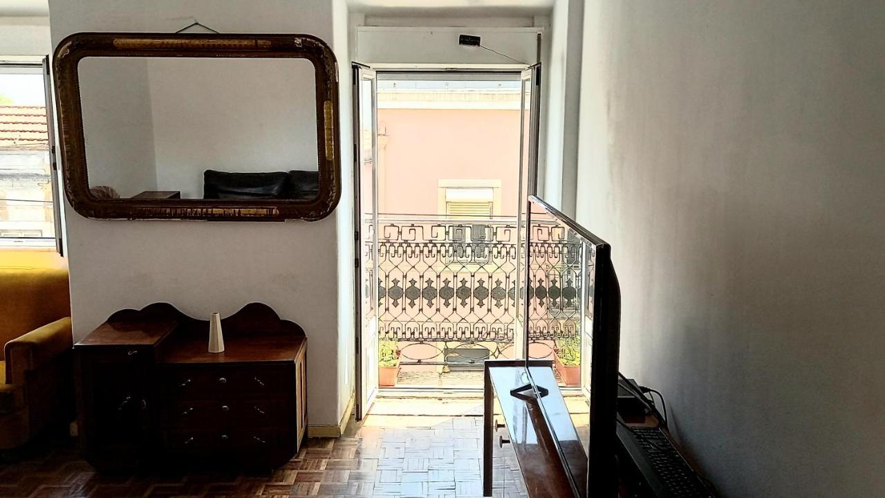 The Trivial Appartement *