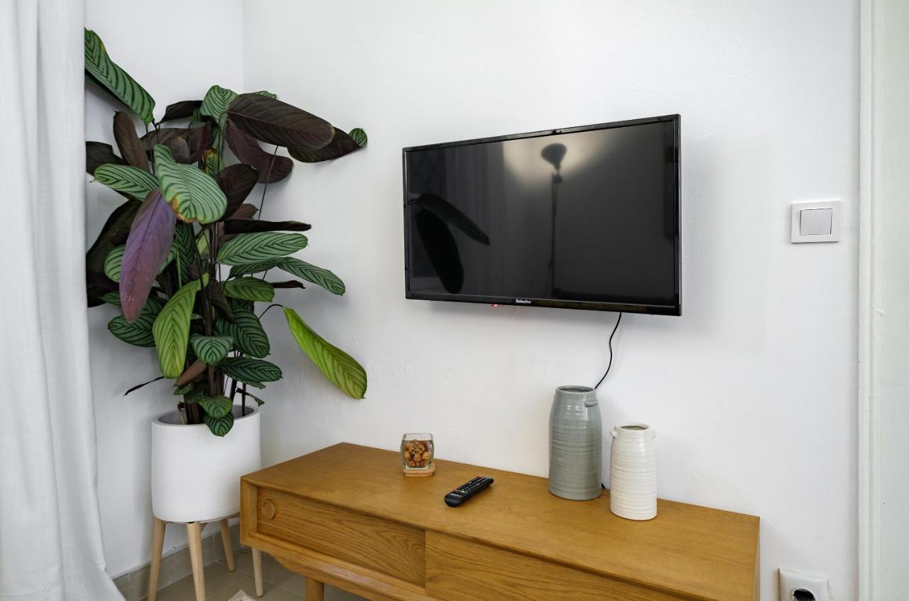 Apartment New! Unique 1 Bedroom Apartment- Santa Catarina 42 Lissabon