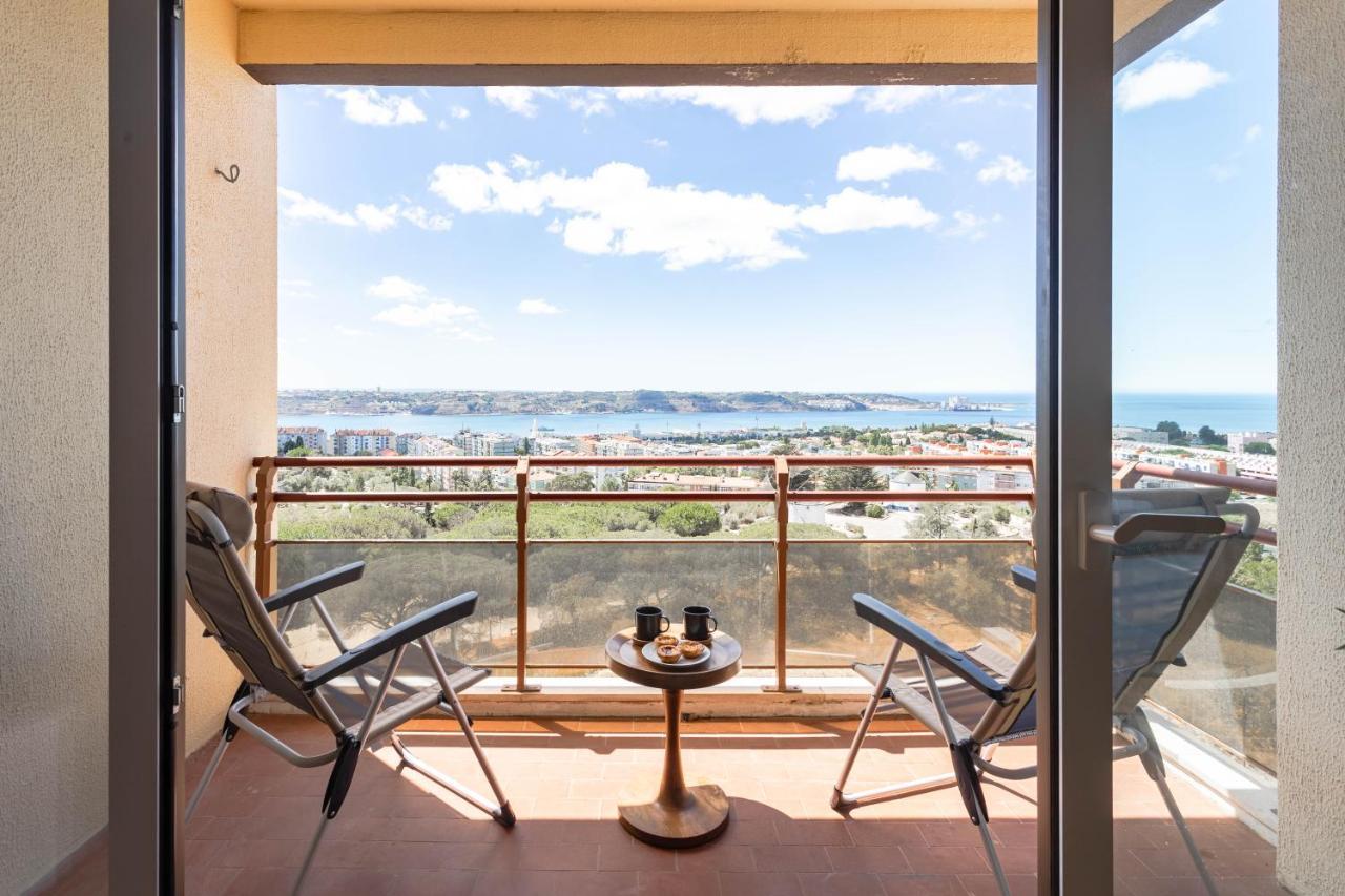 Belvedere Tm Flat With A Magnificent View * Lisboa