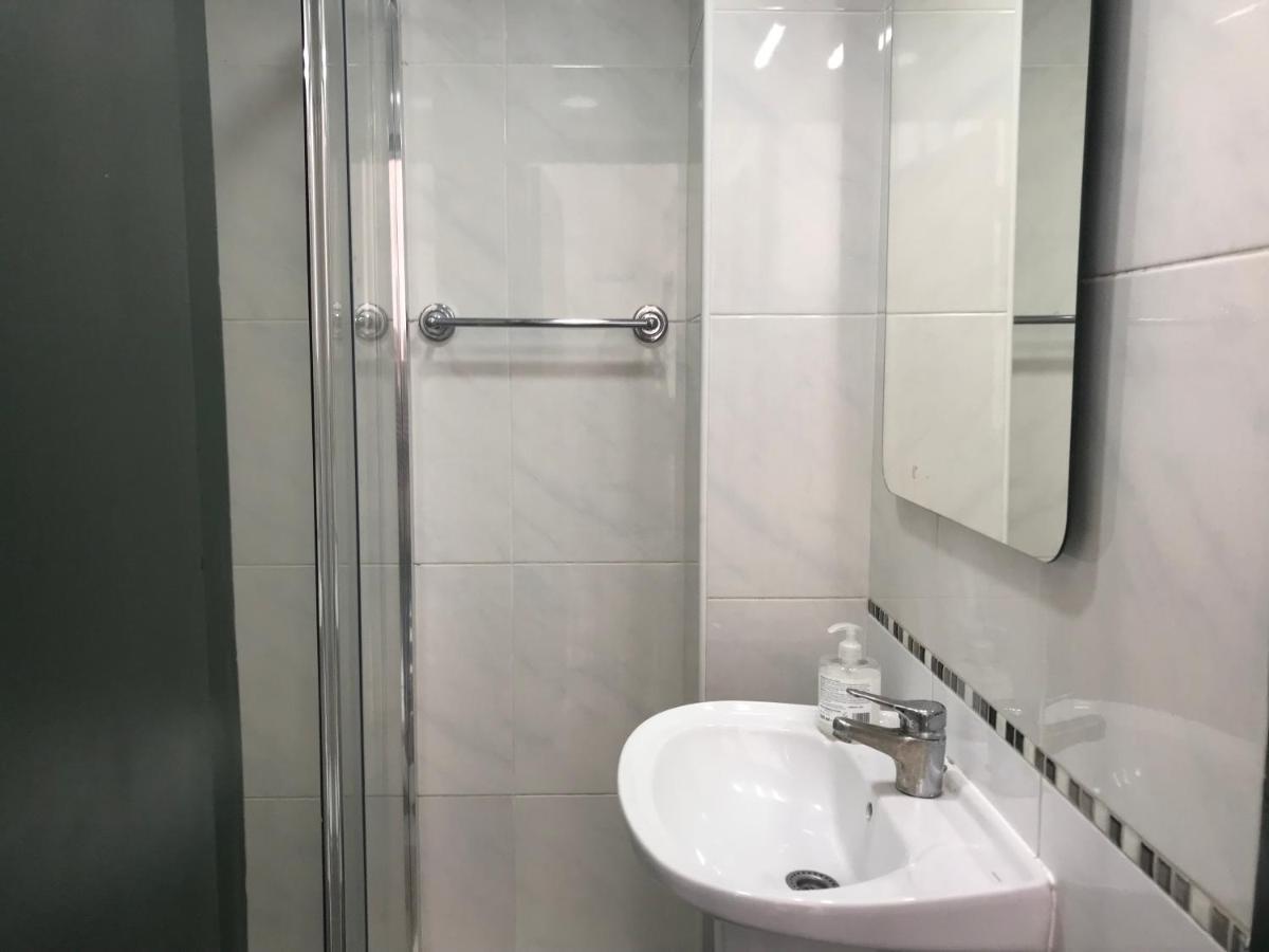 Privatunterkunft Sublime Black Bedroom *