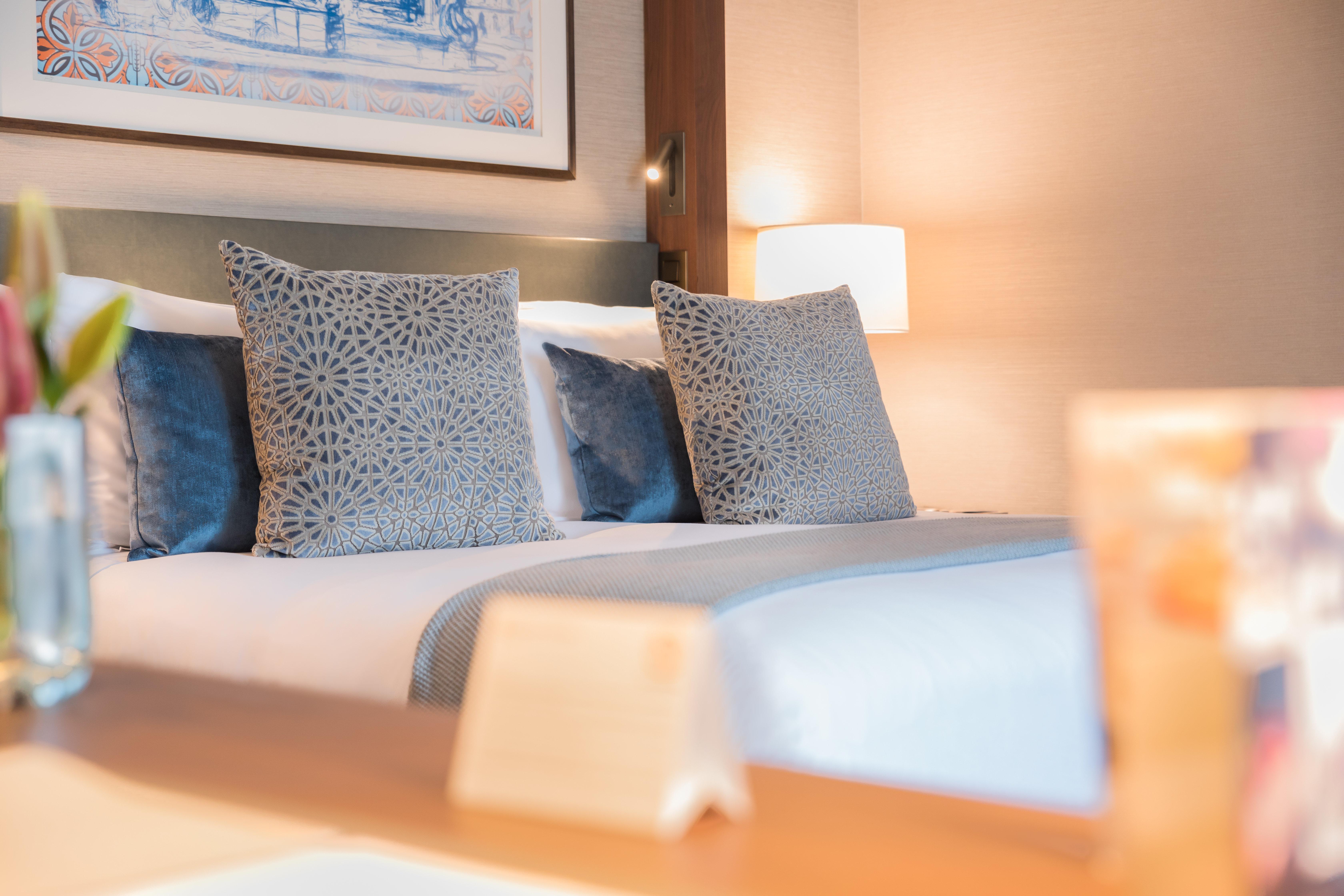 Intercontinental By Ihg Hotel 5*