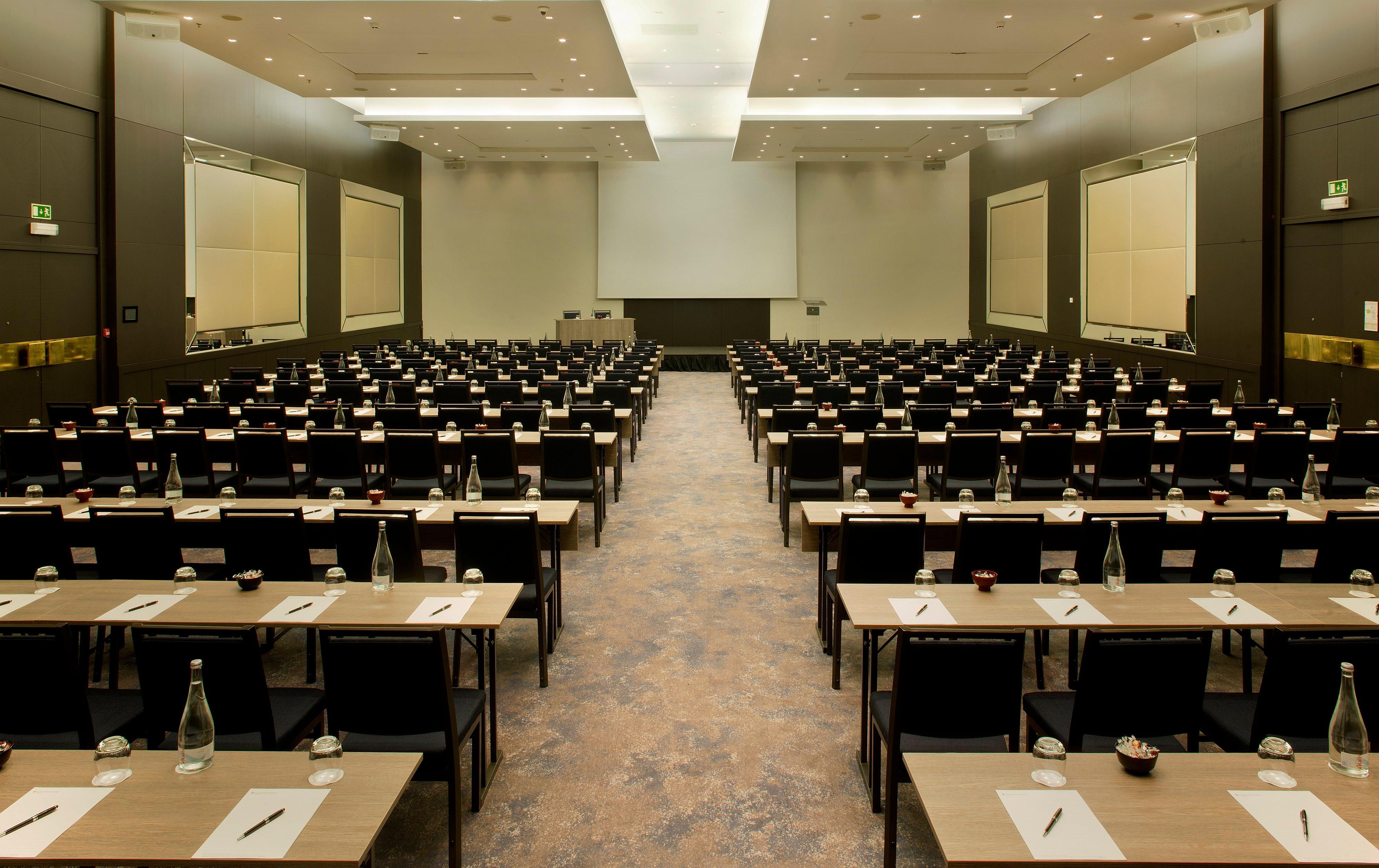 Intercontinental By Ihg Hotel