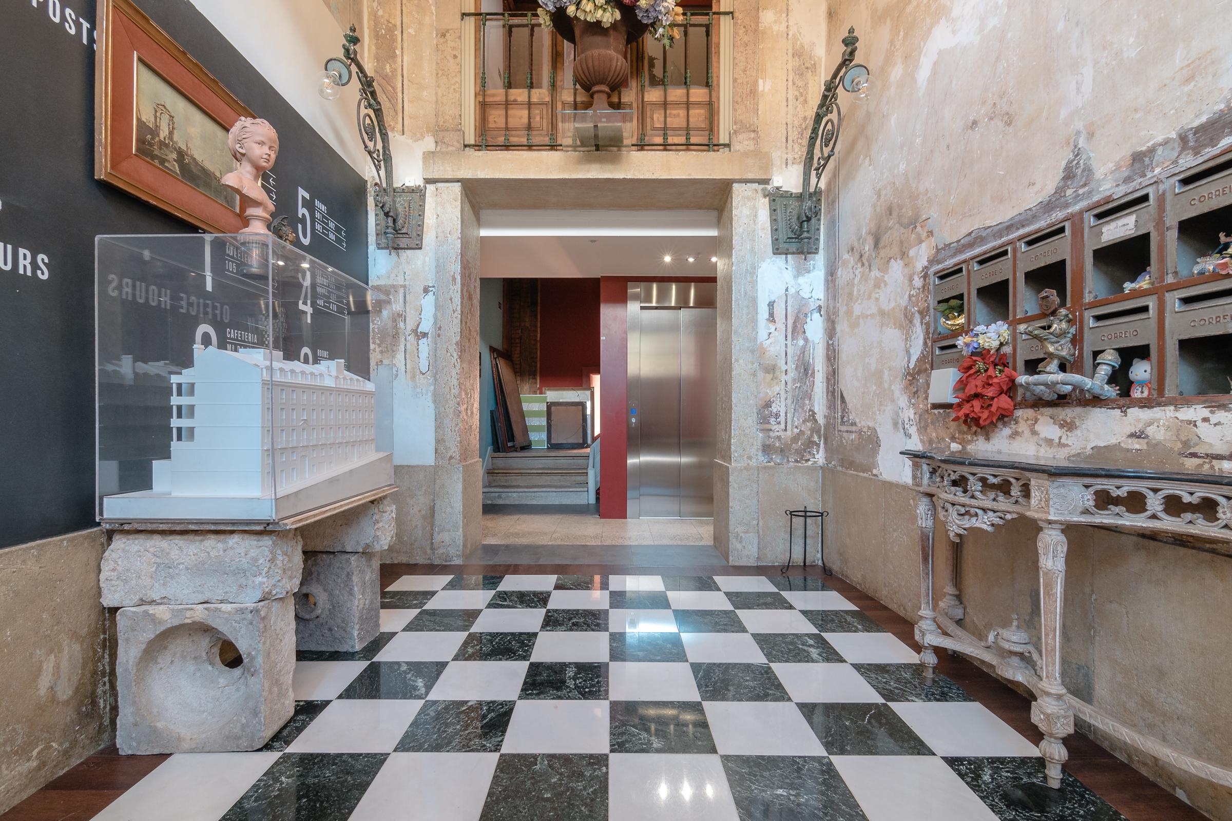 The Indy House - & 3* Lissabon