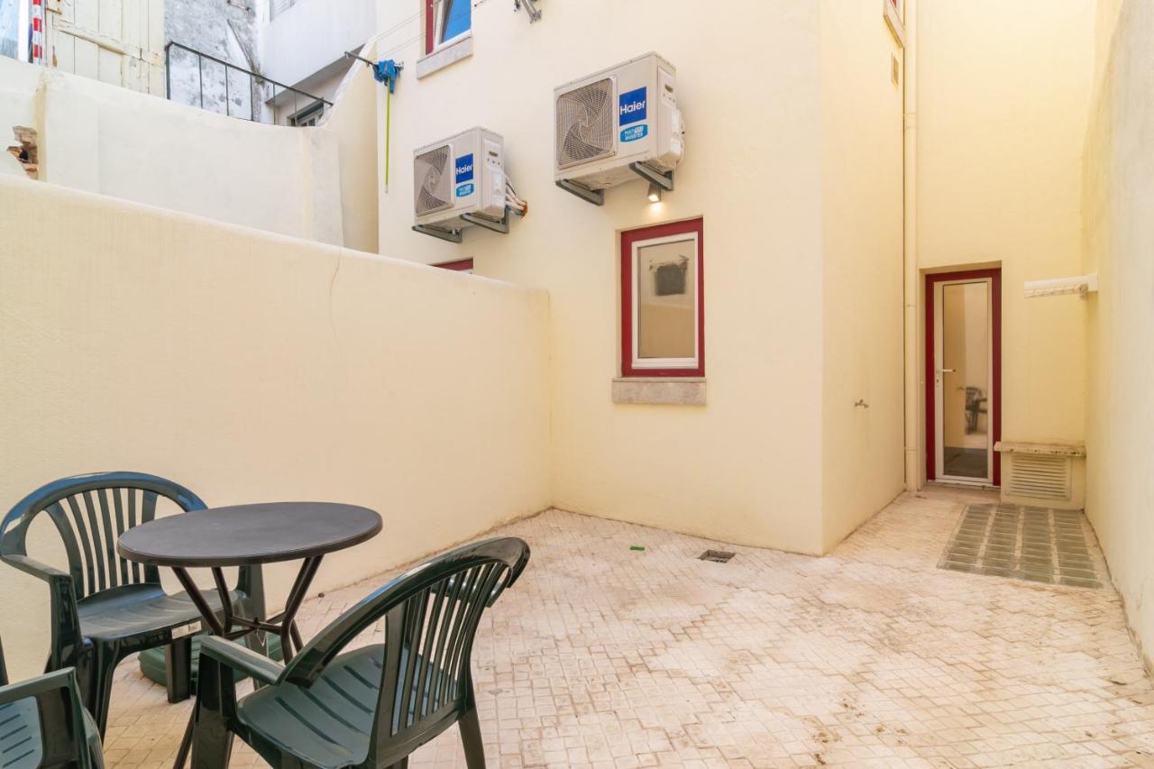 Charming Santos W/ Patio By Lovelystay Appartement Lissabon