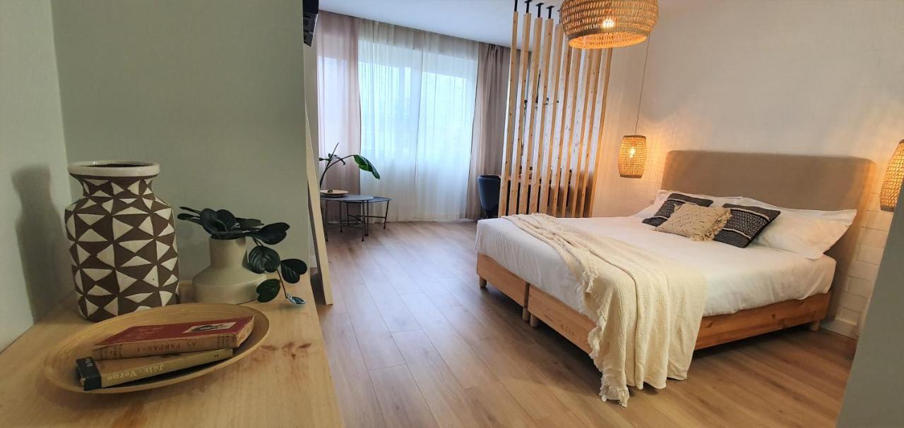 Airport Earth - Apartment Lissabon