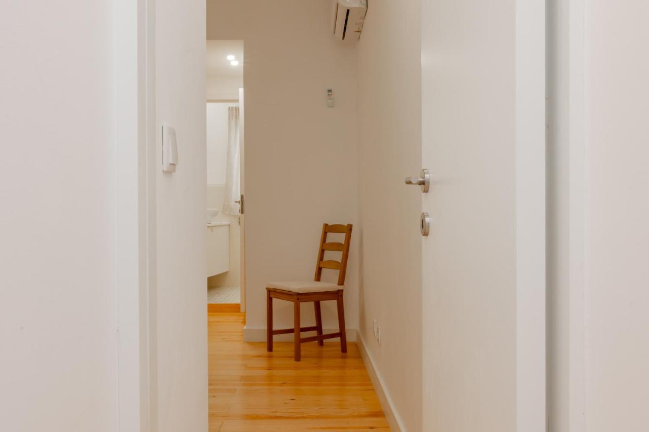 Charming Santos W/ Patio By Lovelystay * Lisboa