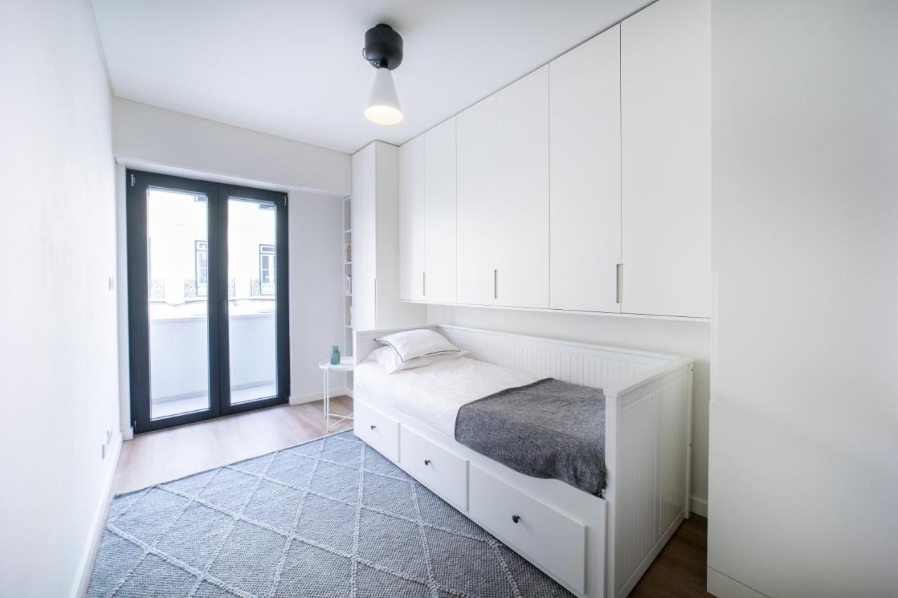 Lusiadas 53 2ºe Appartement *