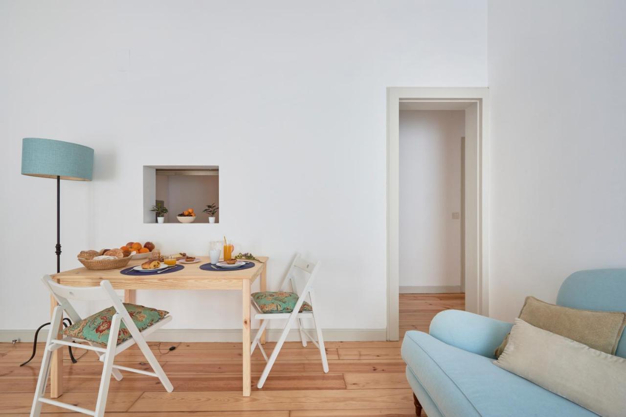 Apartment Sunny With Balcony! *