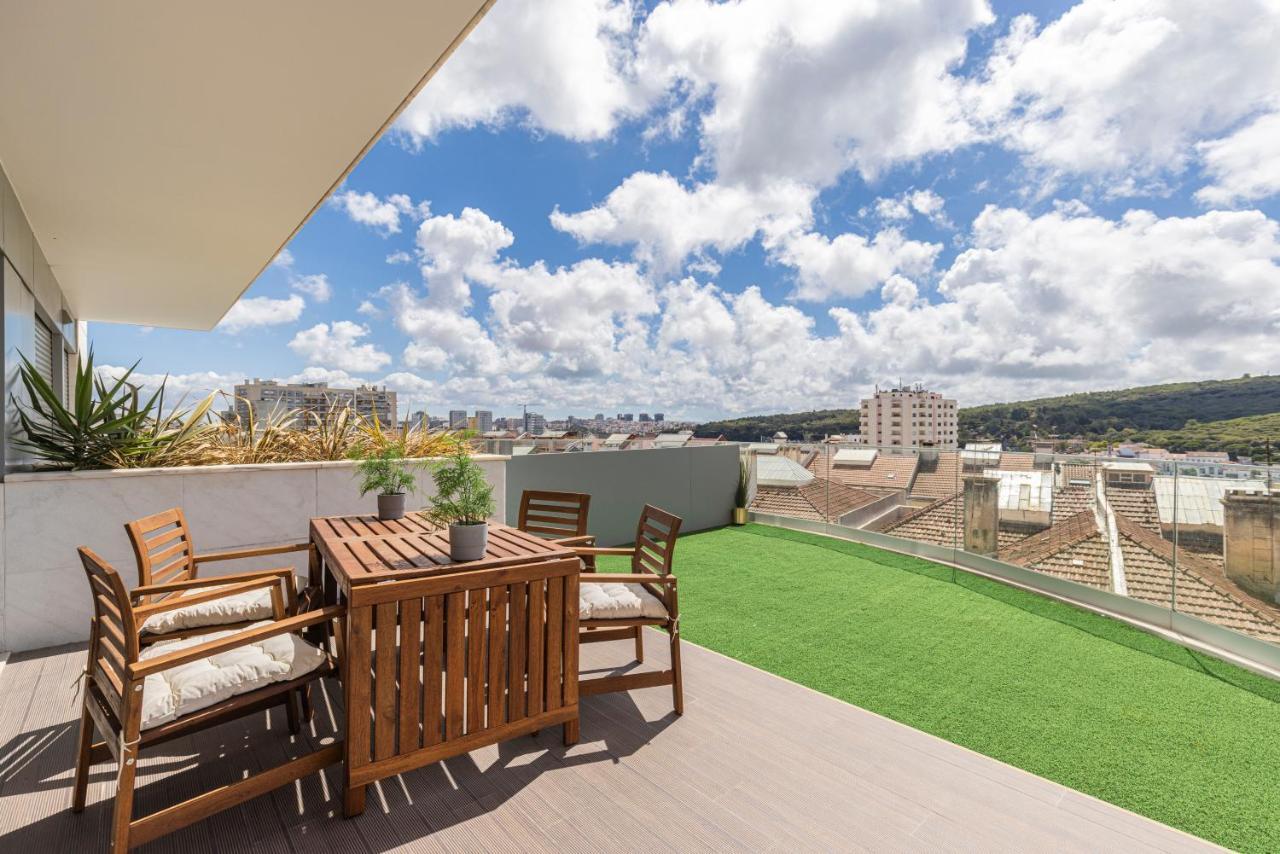Fabulous Terrace Over Monsanto By Innkeeper Lissabon