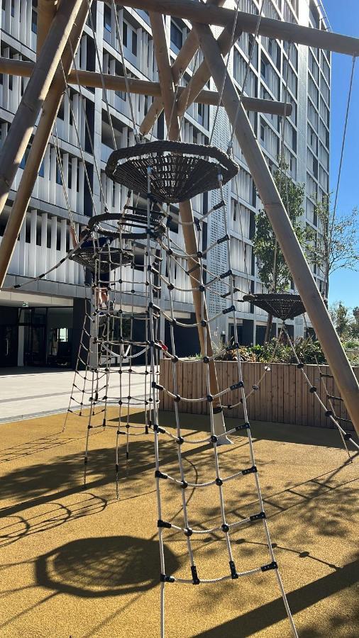 Orpheu Deluxe - Parque Nações * Lisboa