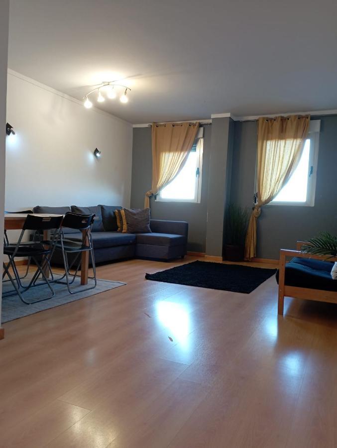 Cardoso Pires 2 Bedrooms Apt. Apartamento
