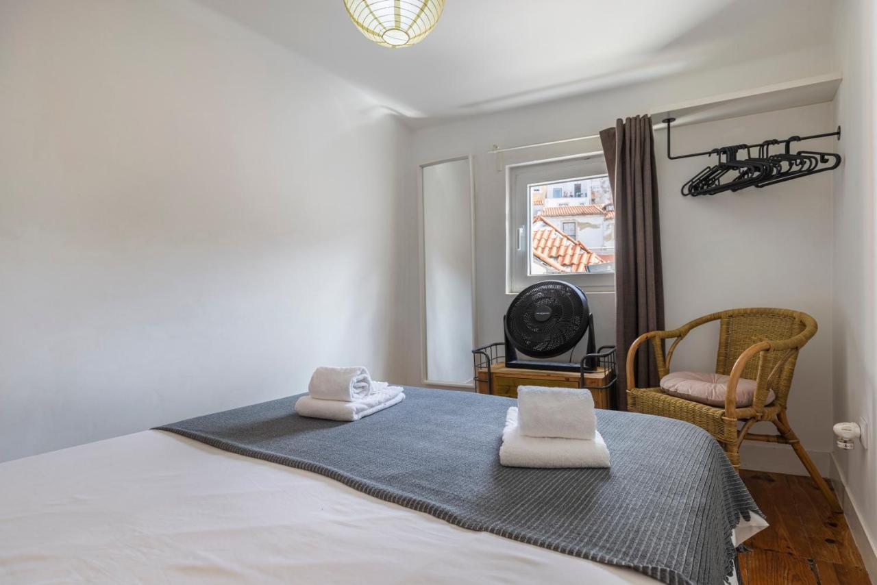 Alfama 2bdr Duplex W/ Balcony By Lovelystay * Lissabon