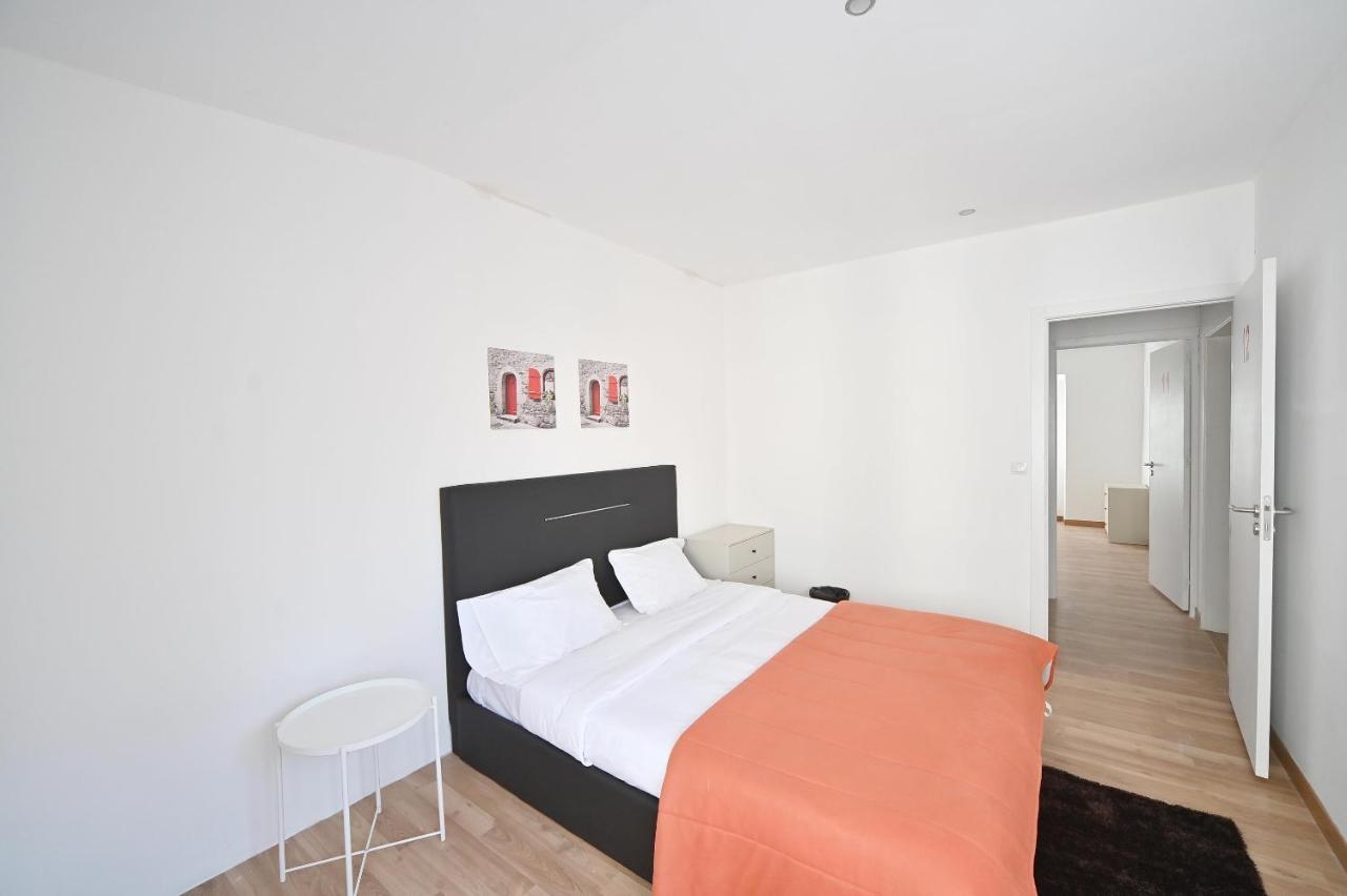 7 Requinte Hostel *