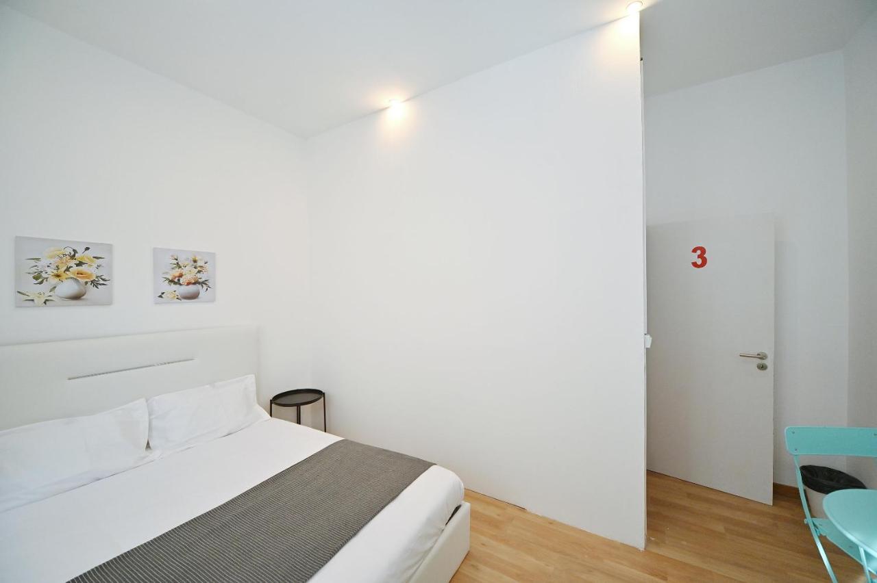 7 Requinte Hostel Lisbon