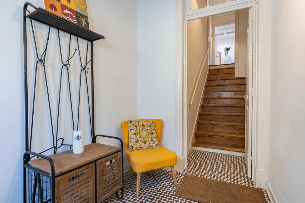 Alfama 2bdr Duplex W/ Balcony By Lovelystay Apartment