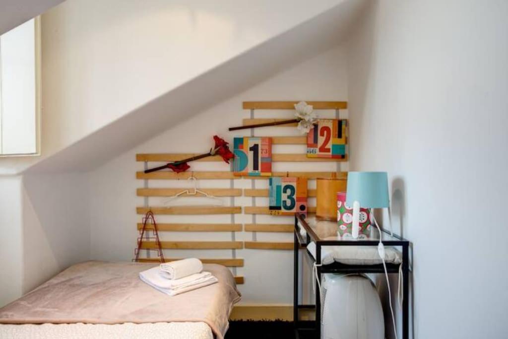 Balcony In Center Apartment Lissabon
