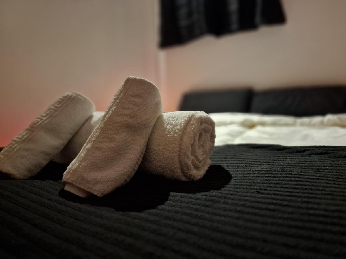 Quarto Em Apartamento Lgbt Adult Only *
