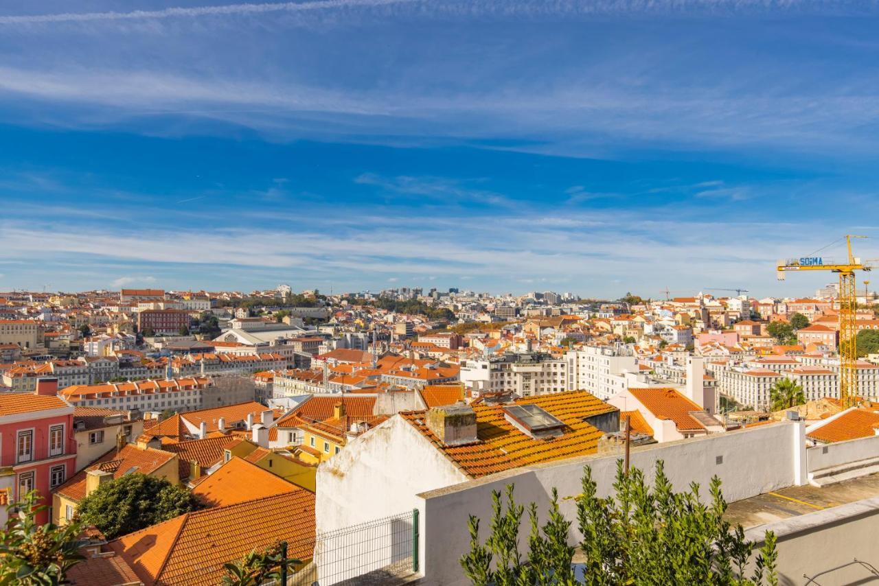 Castelo Design Aparment W/ Balcony & Super View By Lovelystay * Lissabon