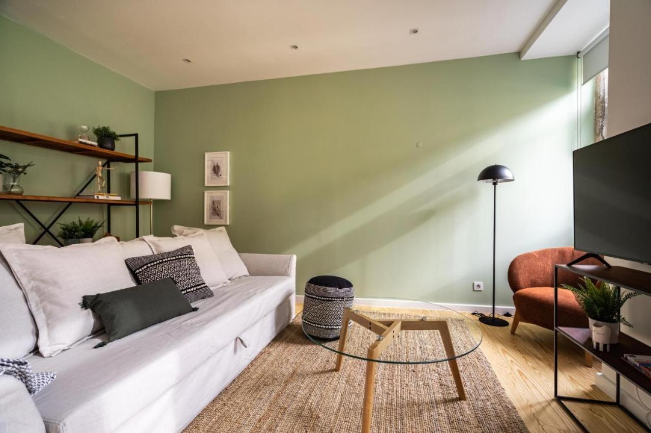 Appartement Whome Chic 2-bed Near Santos & Alcantara Perfect For Families & Couples