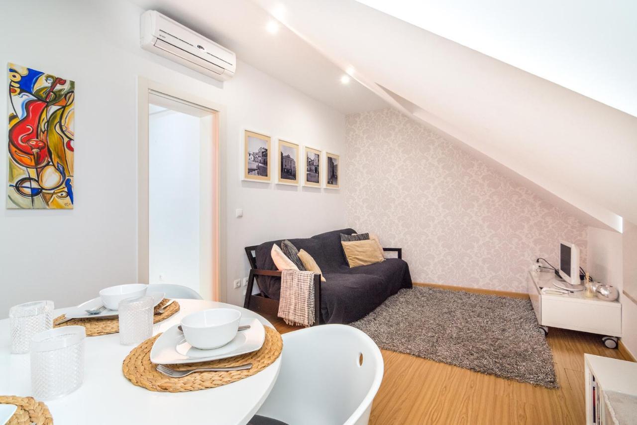 Whome Trigueiros Downtown 1-bed W/ac In Location Lissabon