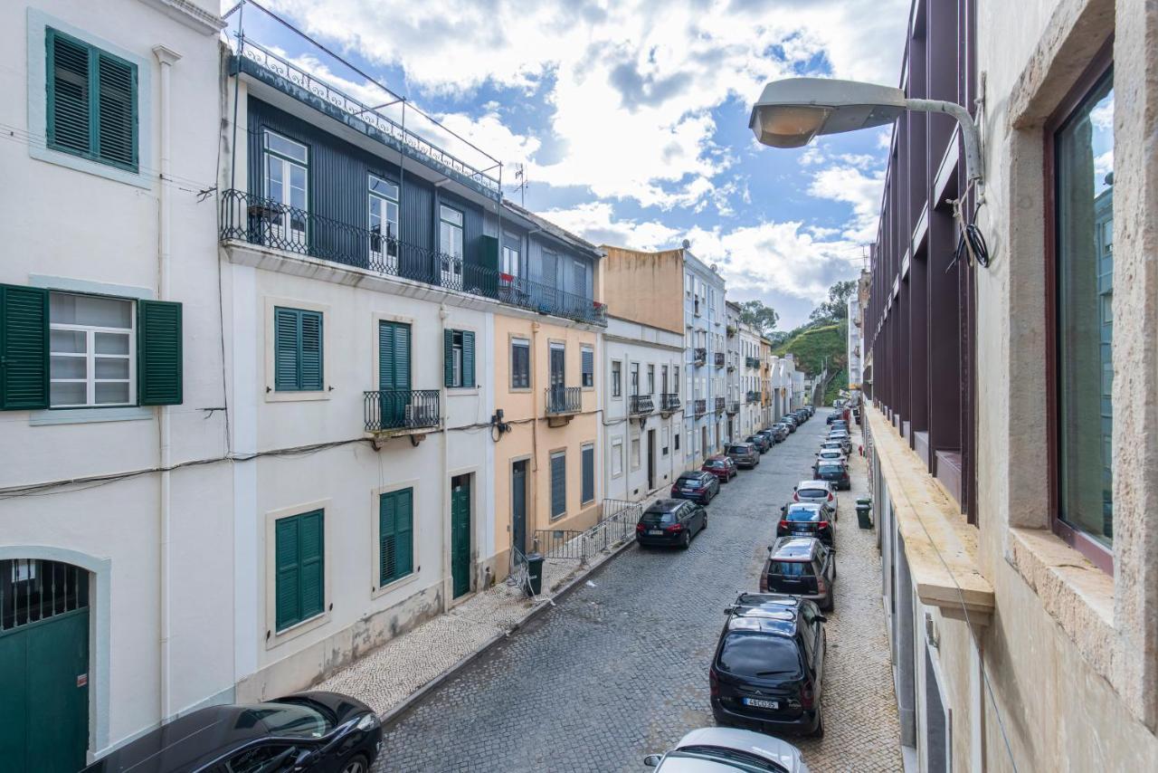 Deluxe 2bdr W/ Patio By Lovelystay * Lissabon
