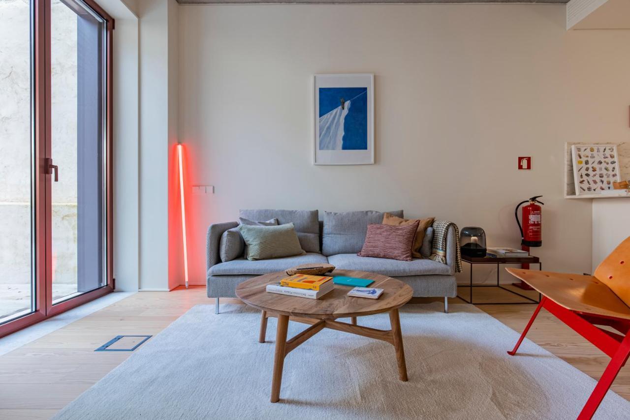 Deluxe 2bdr W/ Patio By Lovelystay * Lissabon