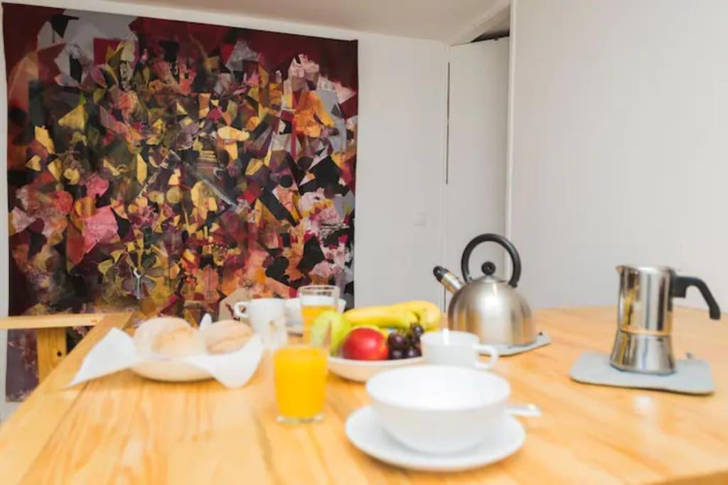 Vakantiehuis Lx Townhouse Ideal For Big Groups Prime Location Trendy Street *